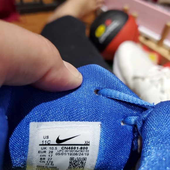 Shoes - Picture 6 of 13